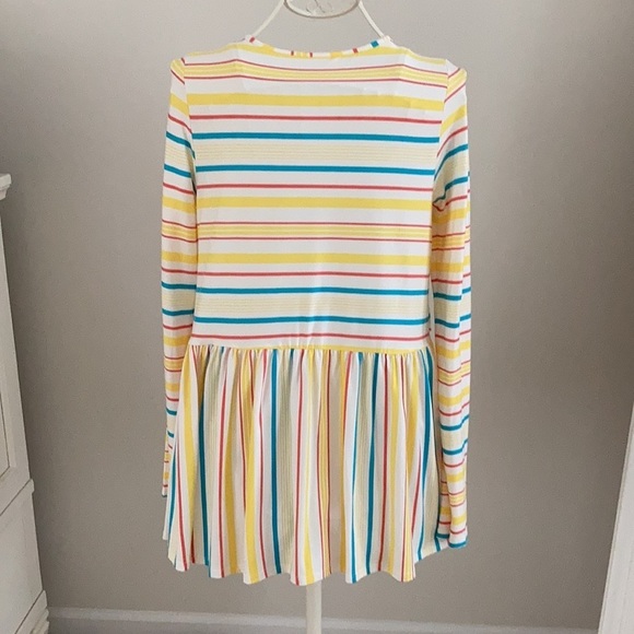 𝅺LONG sleeve top - Picture 2 of 3